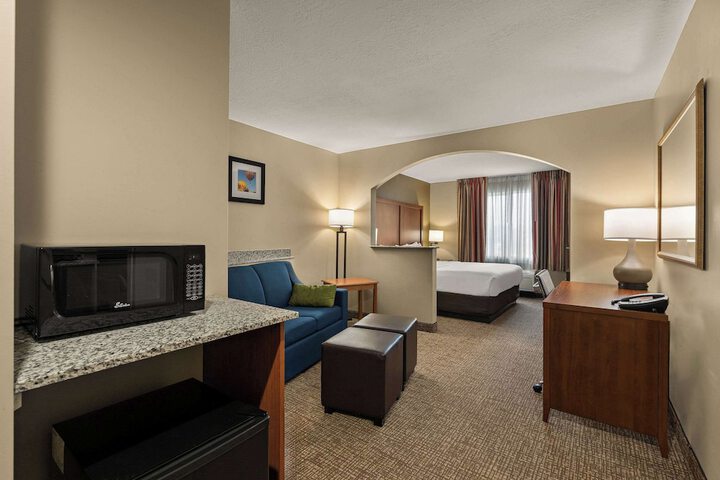 Room 20 of 83