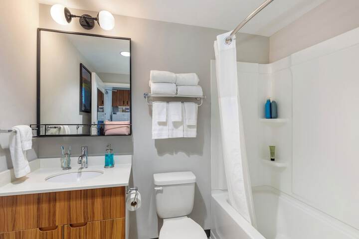 Uptown Suites Extended Stay Miami FL – Homestead