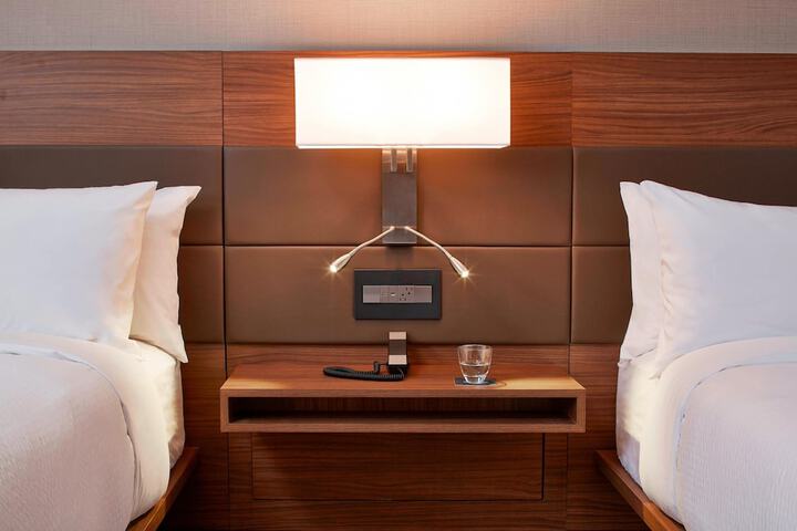 AC Hotel by Marriott Minneapolis Downtown