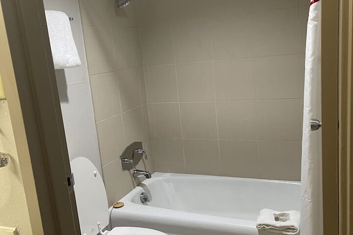 Room 19 of 23