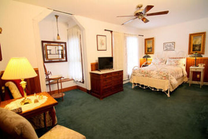 Washington Irving Inn