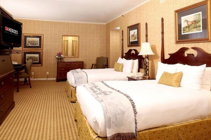 Room 41 of 60