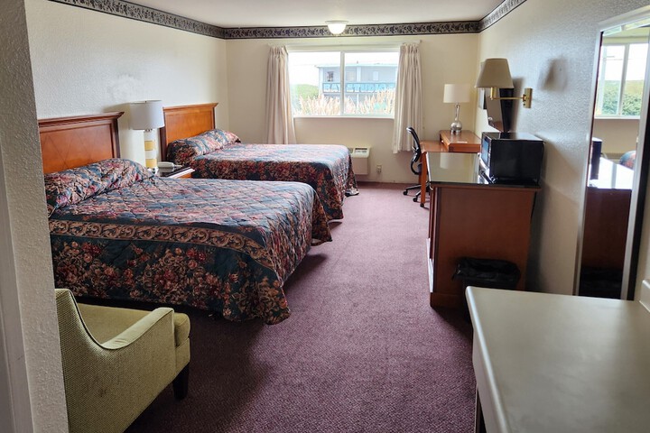 Room 6 of 40