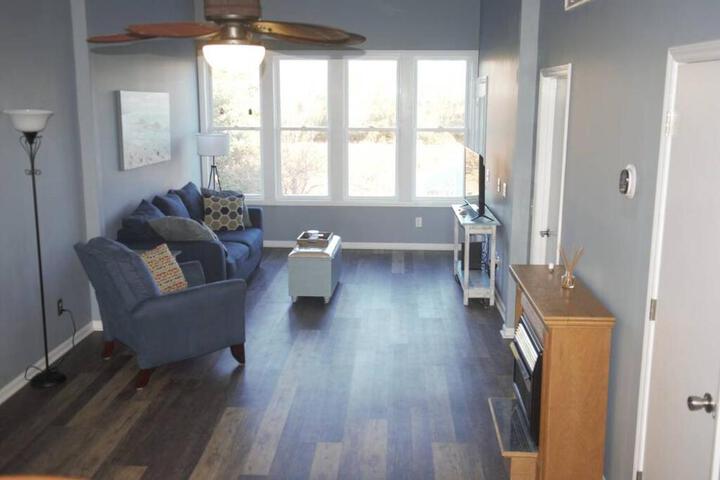 Aqua Haven - Second Street from Beach Home