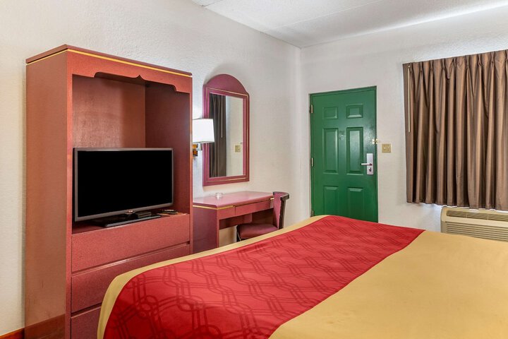 Room 20 of 41