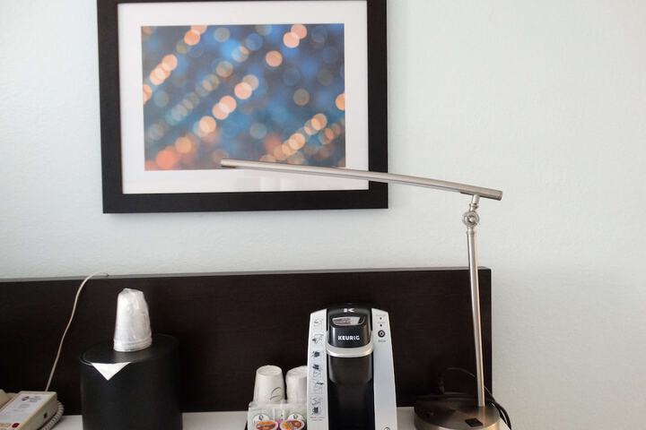 Room 21 of 32