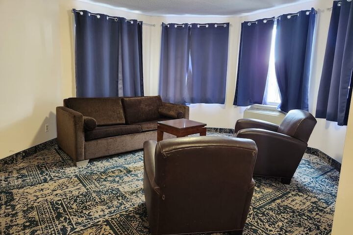 Room 15 of 39