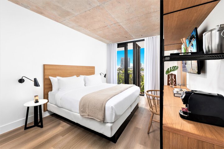Room 29 of 70