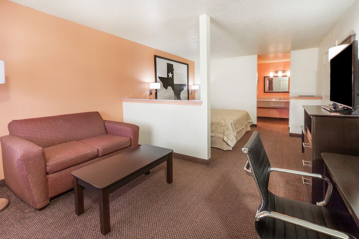 Room 12 of 14