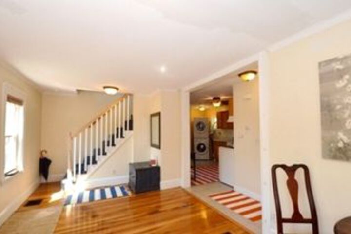 9 Evans - 2 Bedroom House
