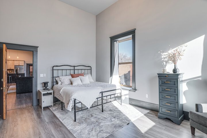 Florence Vacation Rental w / Rooftop Deck!