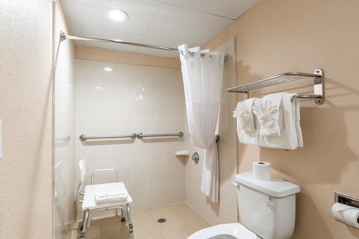 Quality Inn Pasadena - Houston East