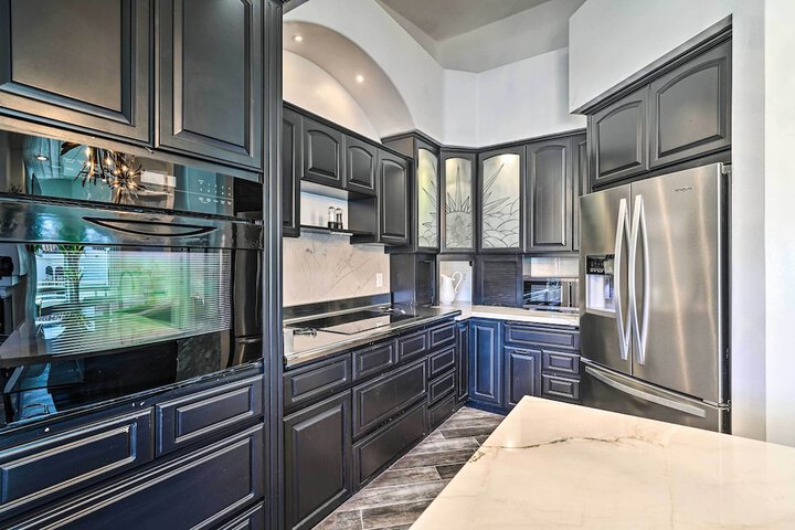 Spacious Parker House on the Colorado River!