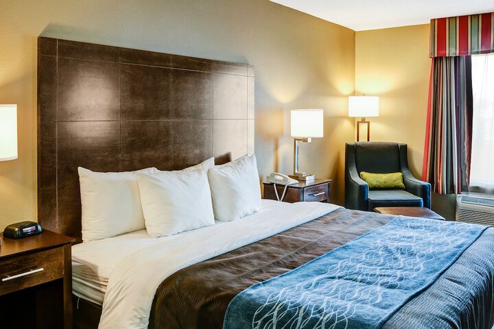 Comfort Inn & Suites Bryant - Benton