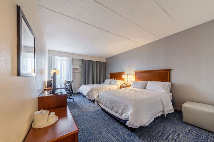 Room 46 of 62