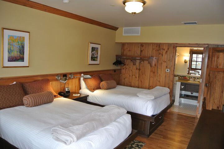 Room 27 of 29
