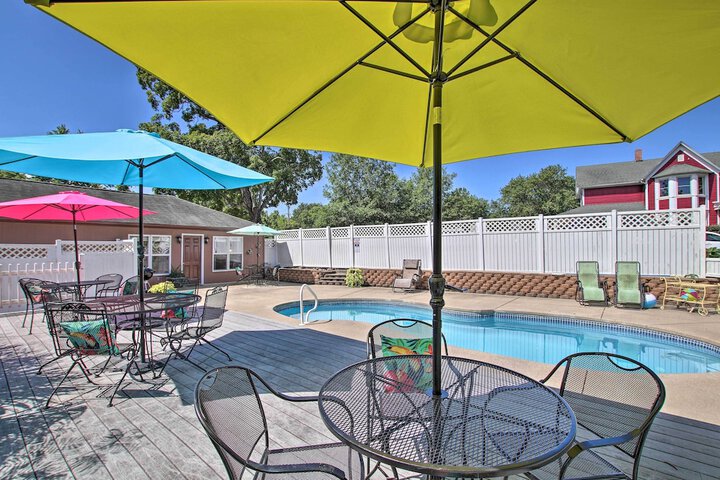 Cozy Ironton Cabin w / Shared Pool & Private Patio!