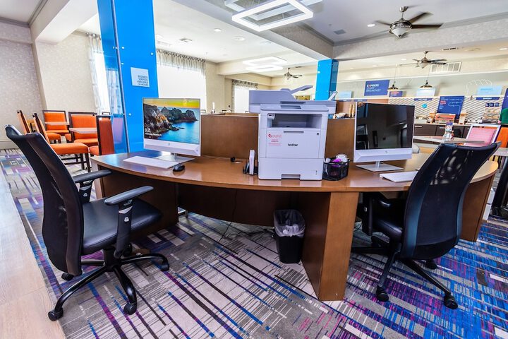Business Center 57 of 57