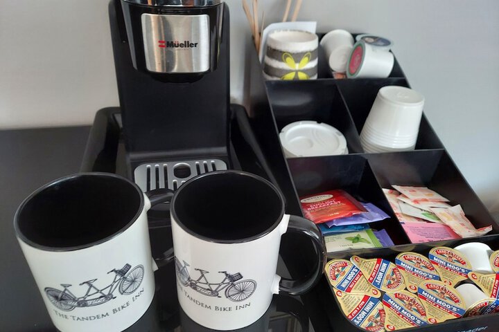Breakfast/Coffee Service 72 of 91
