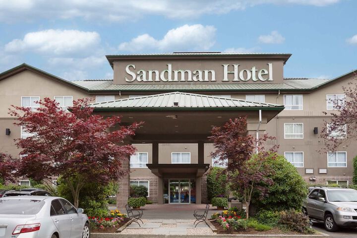 Hotel 4 of 29