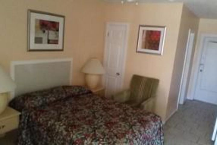Siesta Motel