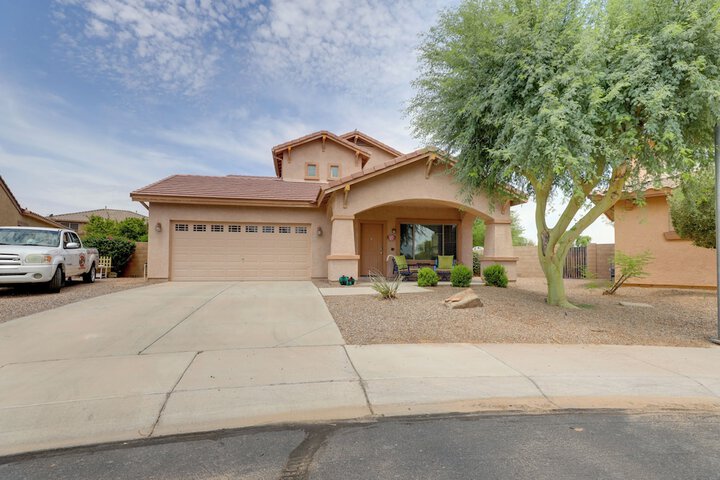 Maricopa Desert Oasis: Fenced Yard w / Hot Tub