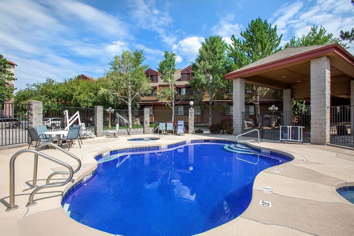 Pool 9 of 48