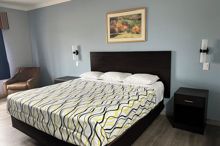 Room 3 of 14