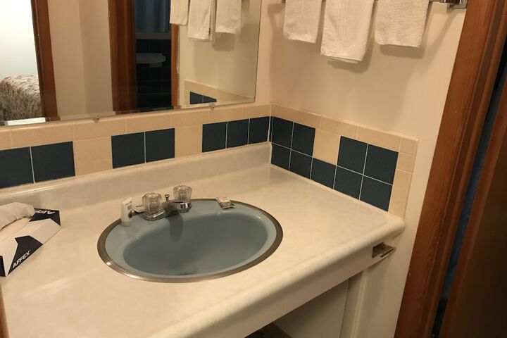 Room 38 of 52