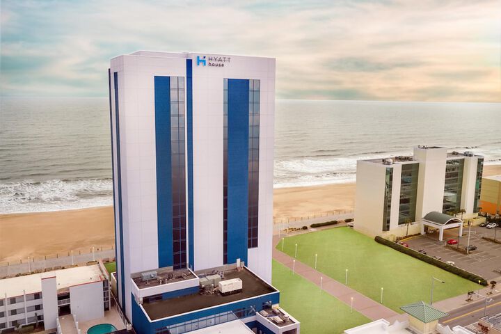 Hyatt House Virginia Beach / Oceanfront