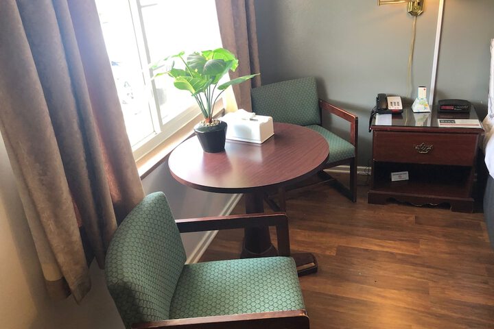 Room 13 of 24