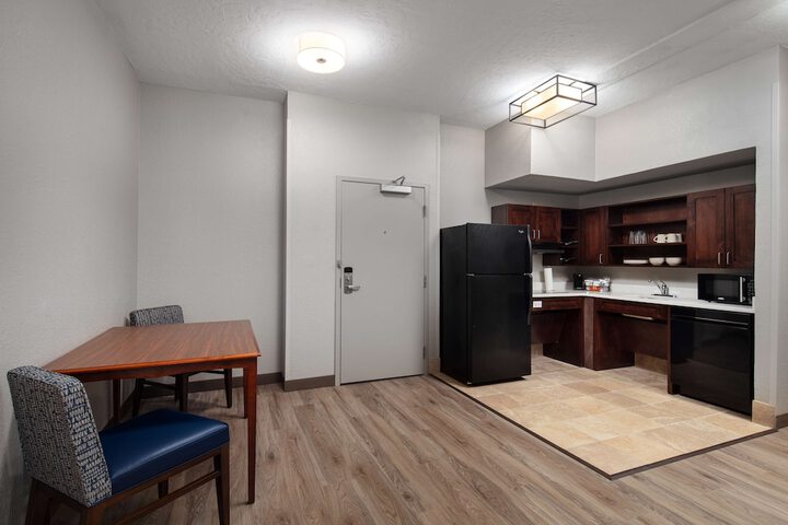 Hampton Inn & Suites El Paso-Airport