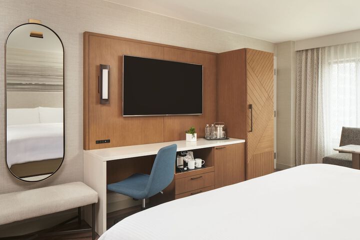 Room 37 of 118