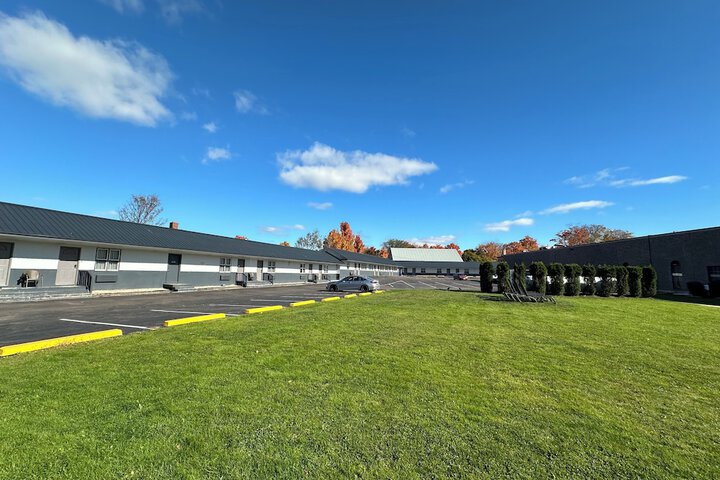 Glengarry Extended Stays