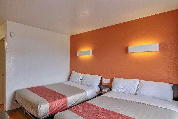 Motel 6 Buellton CA - Solvang Area