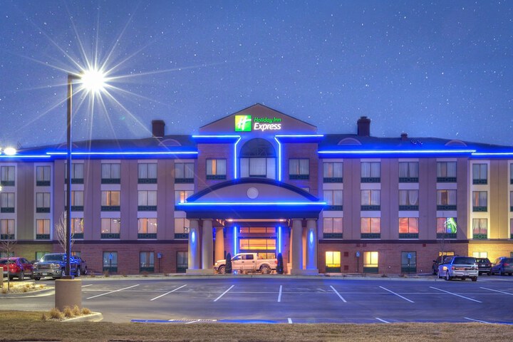 Holiday Inn Express Wichita South by IHG