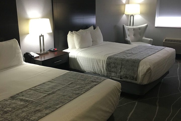 Room 16 of 27