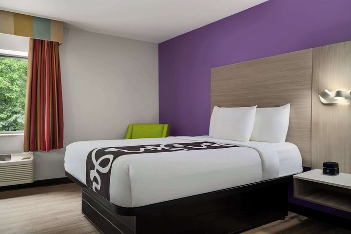 Room 21 of 31