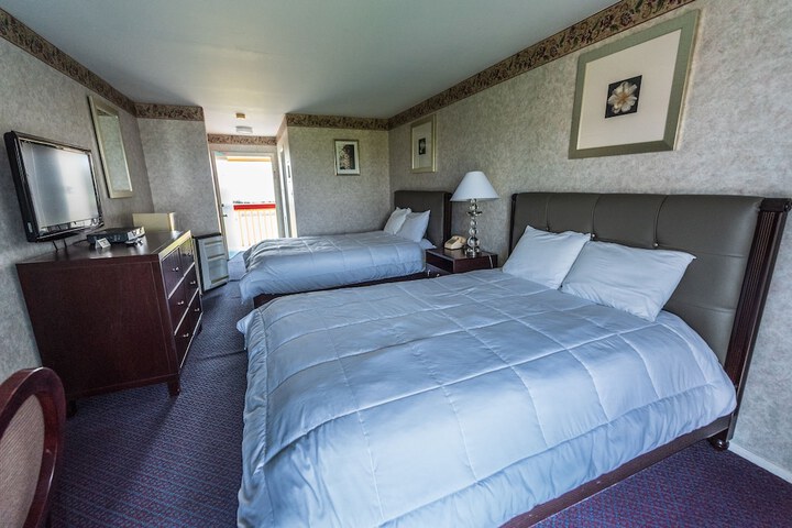 Room 34 of 68