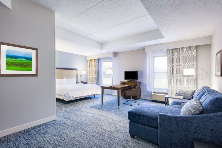 Room 13 of 51