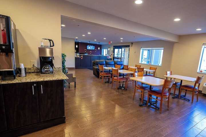 Red Roof Inn & Suites Danville IL
