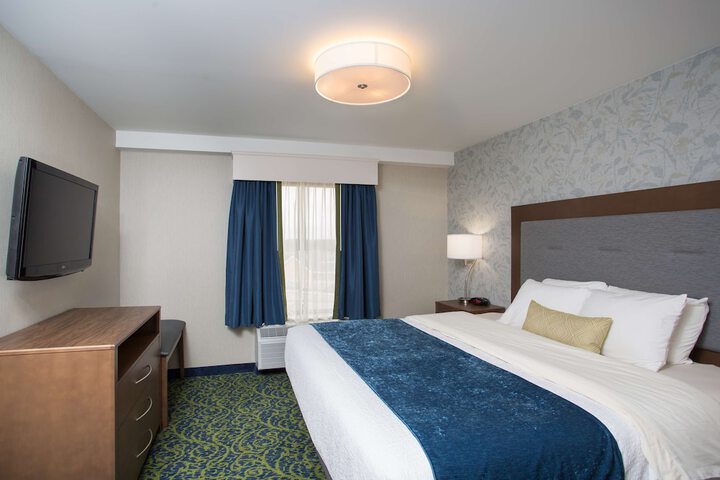 Best Western Plus Portsmouth Hotel & Suites