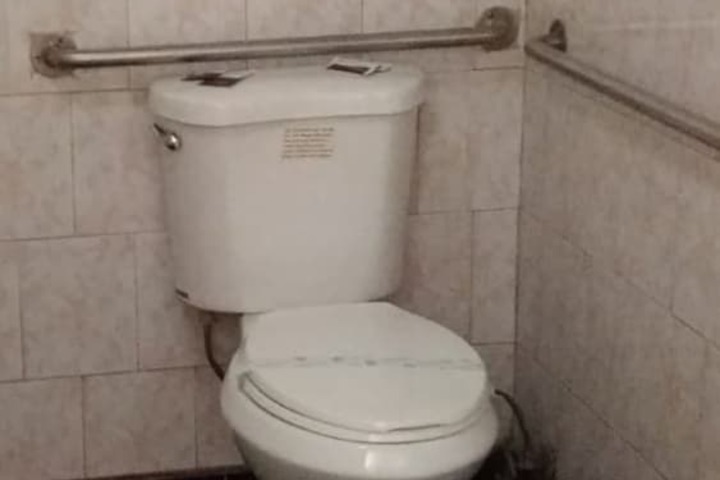Room 11 of 52