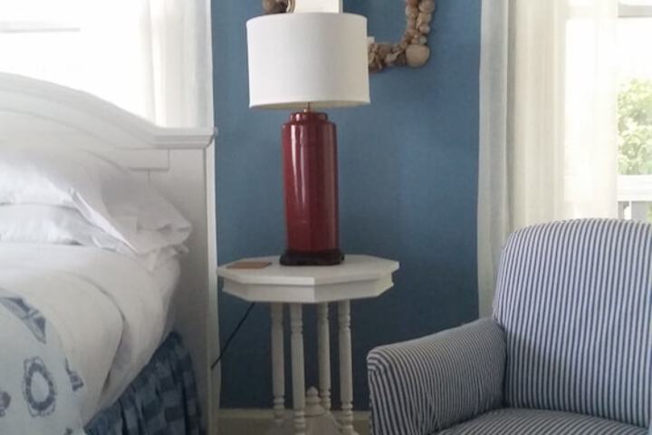 Room 10 of 41