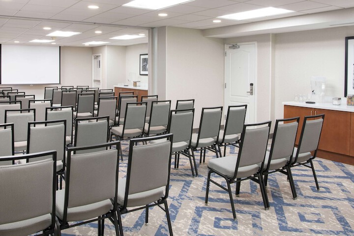 Hampton Inn & Suites Rochester / Victor