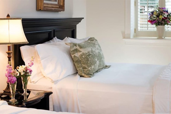 Belfast Bay Inn