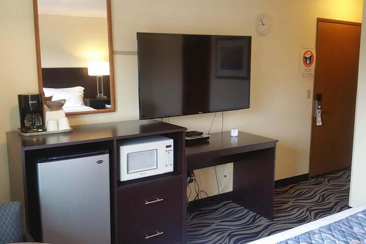 Room 10 of 41