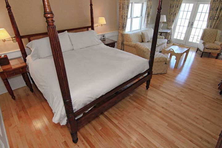 Anchor Inn Beach House
