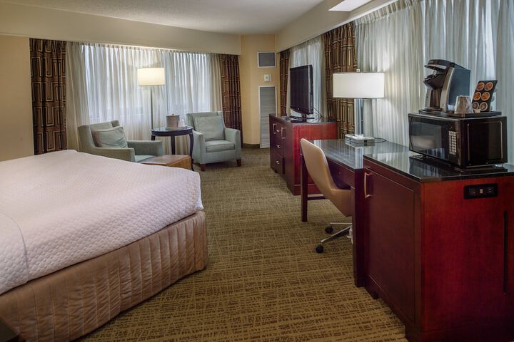 Crowne Plaza St. Louis Airport by IHG