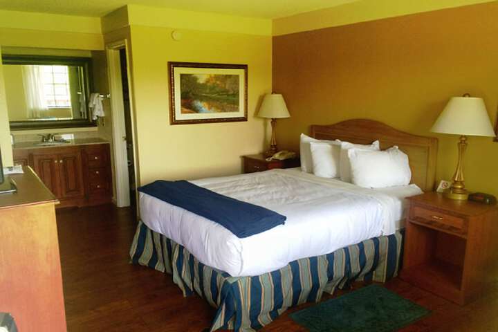 Room 82 of 114